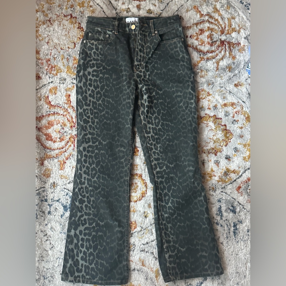 Never worn GANNI Dark Leopard Print Jeans - Picture 3 of 7